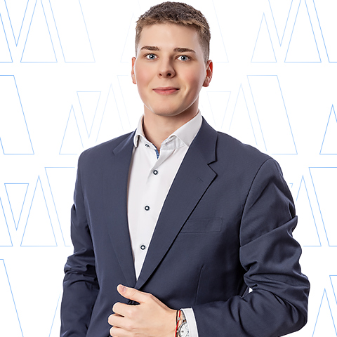 BartłomiejPiszczek32769