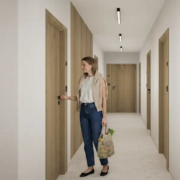 <strong>Burglar-proof</strong> external doors